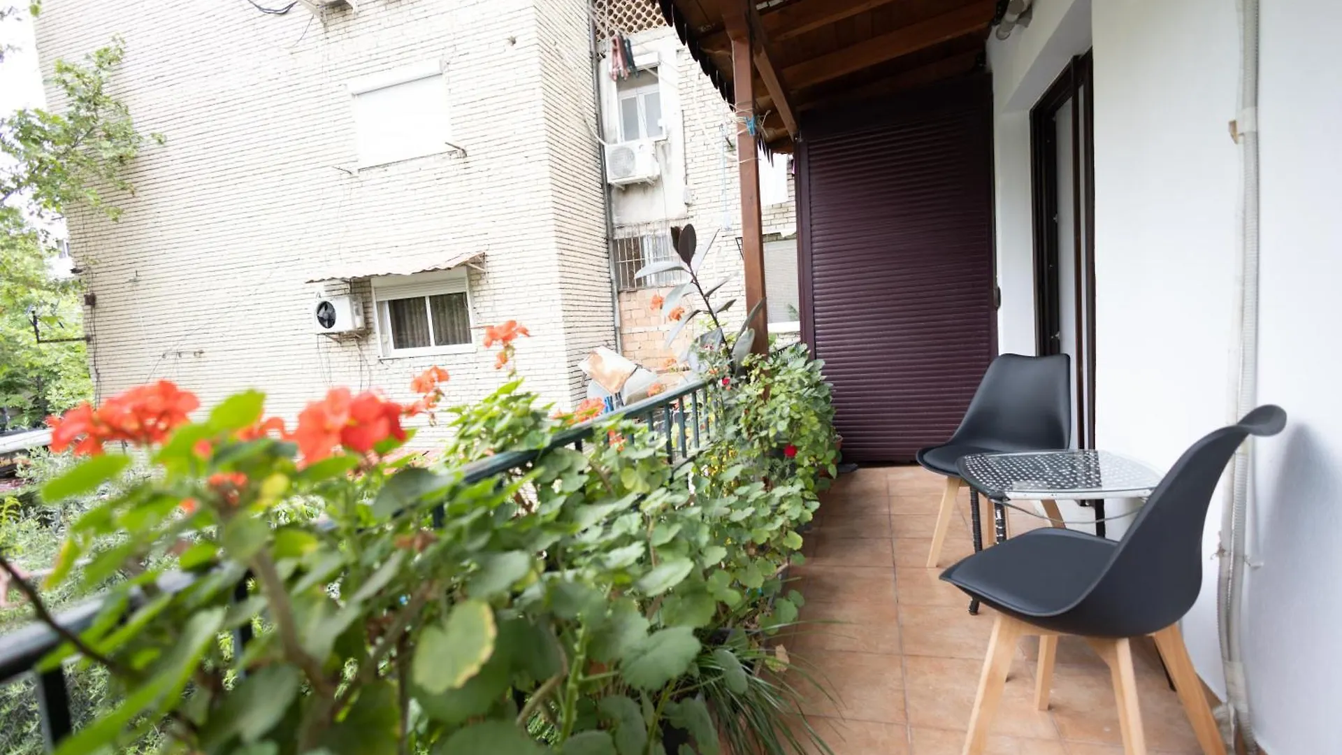 Apartment Kler-Elegant Stay Ali Demi Tirana 0*,