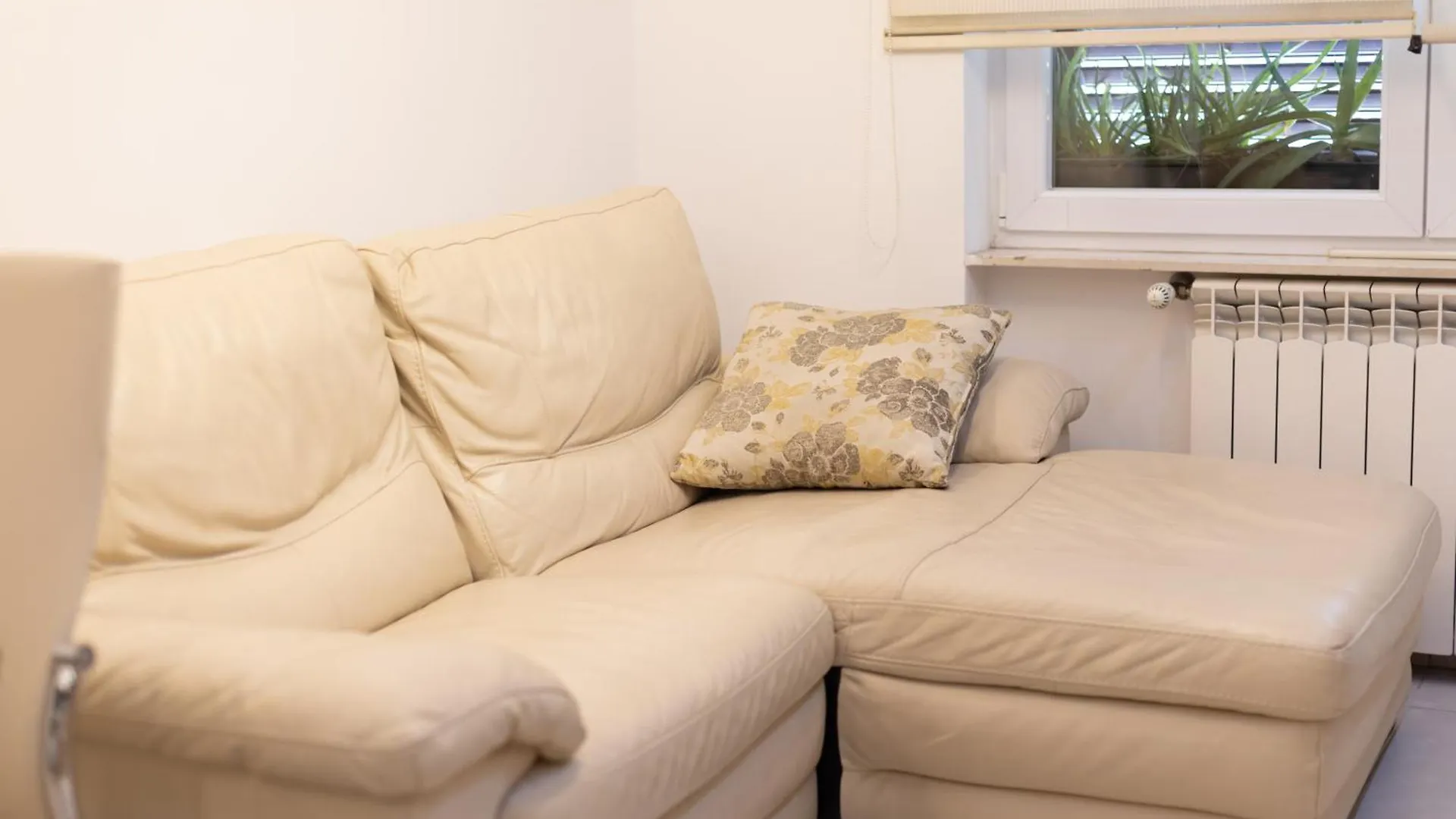 Apartment Kler-Elegant Stay Ali Demi Tirana